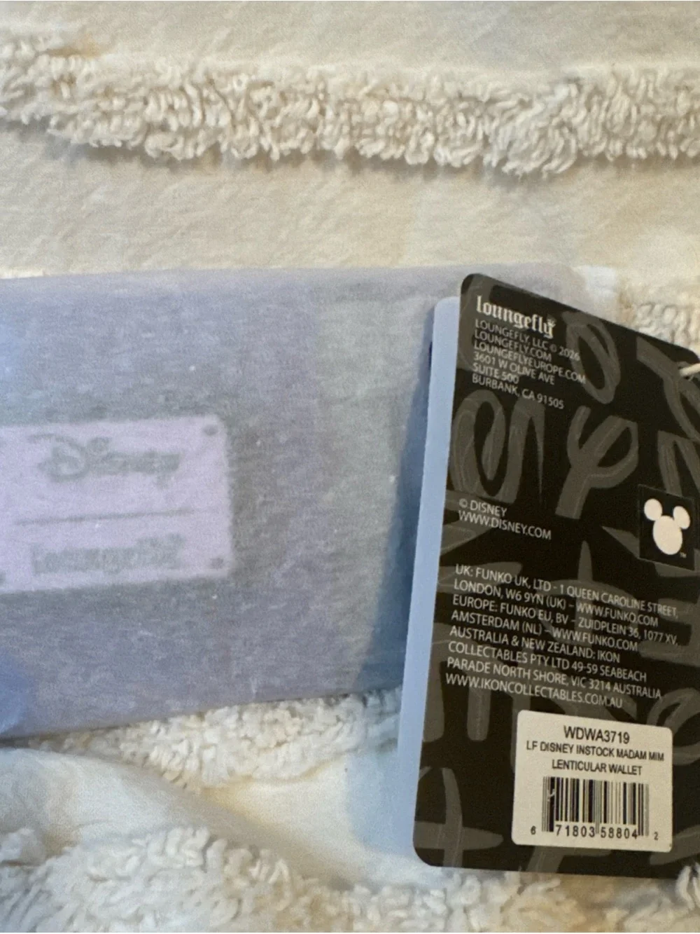 Sword in the Stone – Madam Mim Lenticular Card Holder wallet NWT